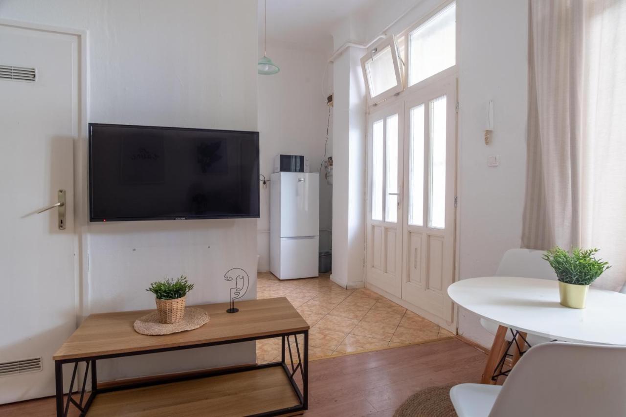 Apartmán Very Central 1-br Apt With Patio Budapešť